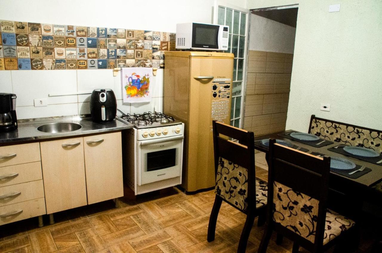 Casa Prox.Aeroporto/10Minutos Do Centro Curitiba Appartement Buitenkant foto