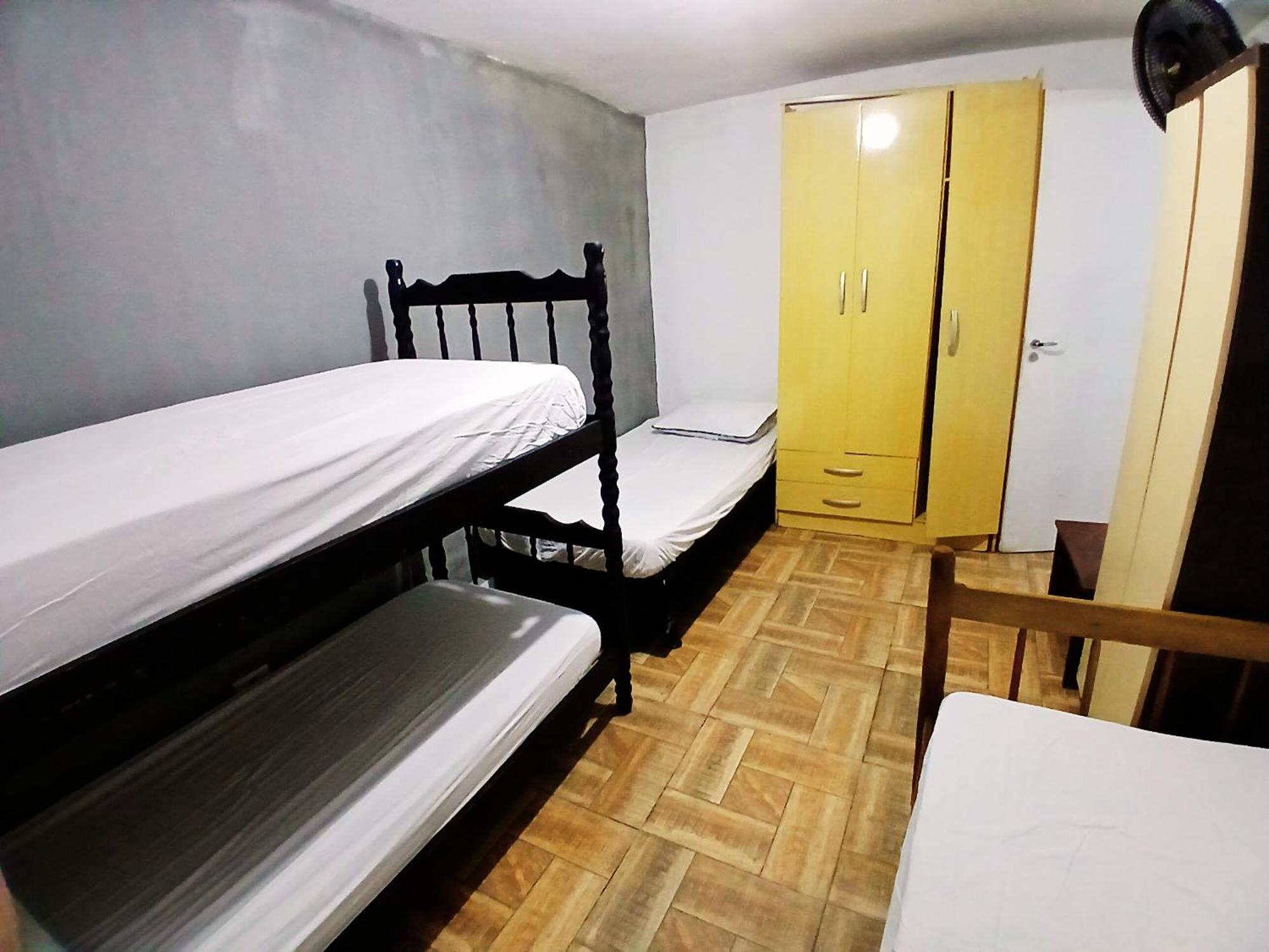 Casa Prox.Aeroporto/10Minutos Do Centro Curitiba Appartement Buitenkant foto