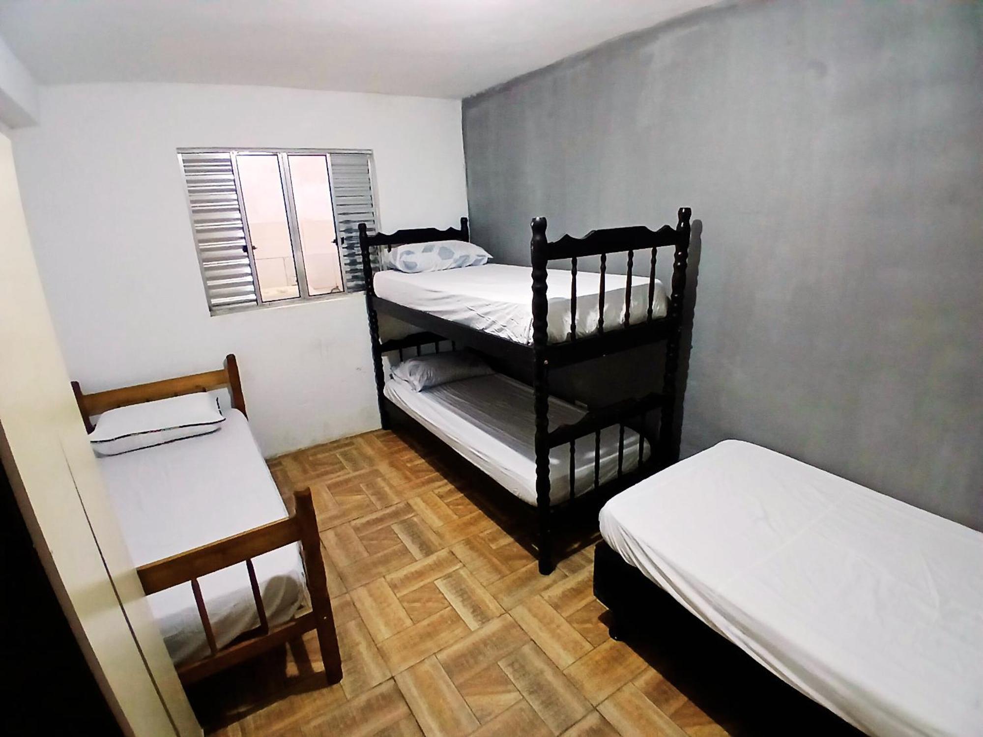 Casa Prox.Aeroporto/10Minutos Do Centro Curitiba Appartement Buitenkant foto